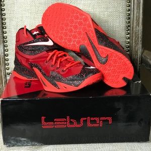 Nike Zoom Soldier 8 PRM